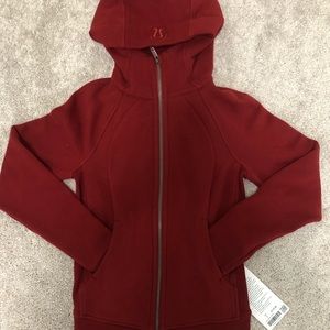 NWT lululemon dark red scuba hoodie. Size 2.